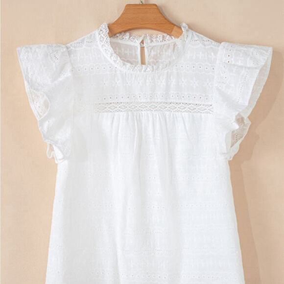 *NEW* Womens White Eyelet Ruffle Short Sleeve Blouse Top Boho | Size L - Picture 7 of 9